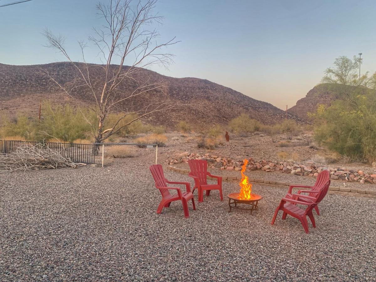 Desert Getaway - Centrally Located, Trail Access Steps Away! Lake Havasu City Bagian luar foto
